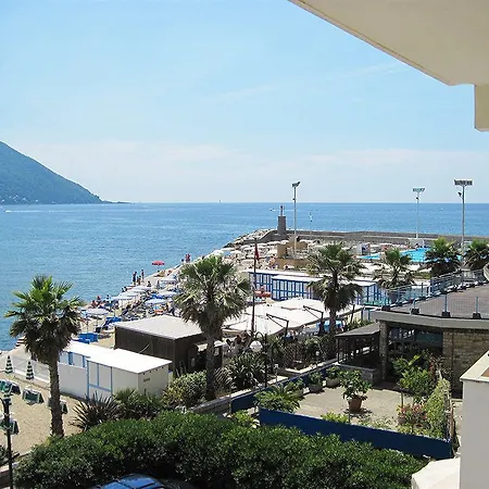 מלון Elena רקו