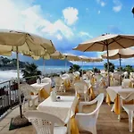 Hotel Elena